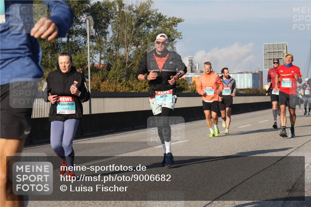 03.10.2025 - Köhlbrandbrückenlauf Luisa Fischer http://msf.ph/oto/9006682 03.10.2025 10:48:28 Position 3 1284, 1130, 1219 meine-sportfotos.de