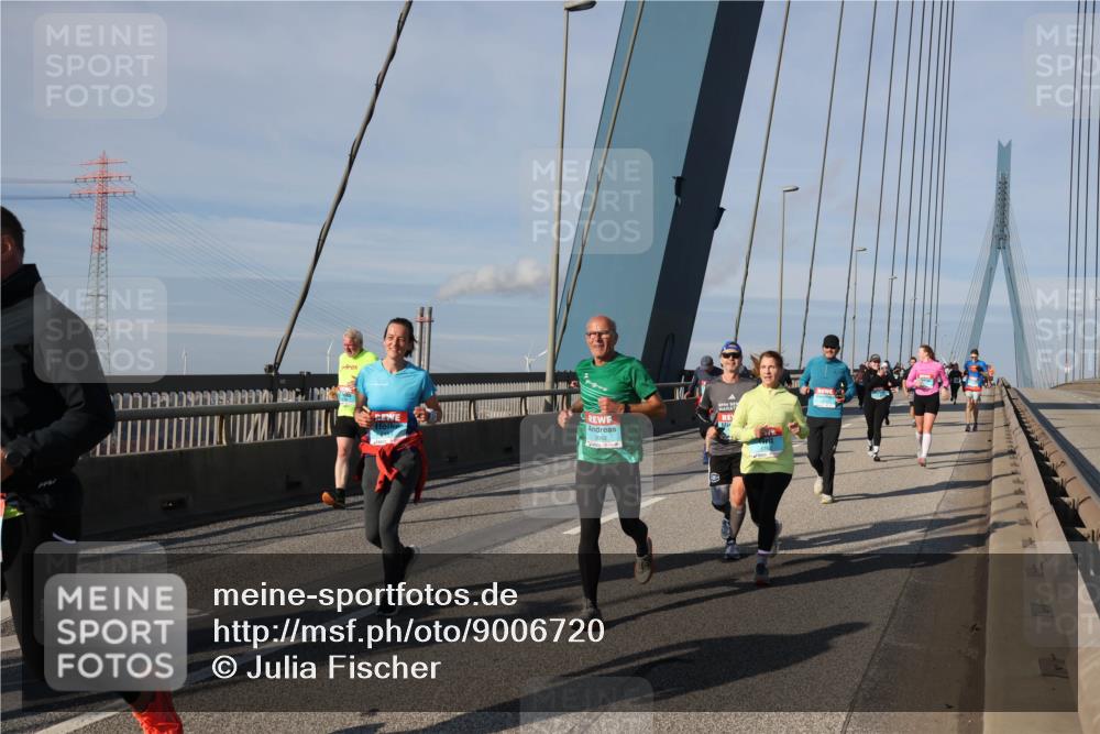03.10.2025 - Köhlbrandbrückenlauf Julia Fischer http://msf.ph/oto/9006720 03.10.2025 09:57:05 Position 2  meine-sportfotos.de