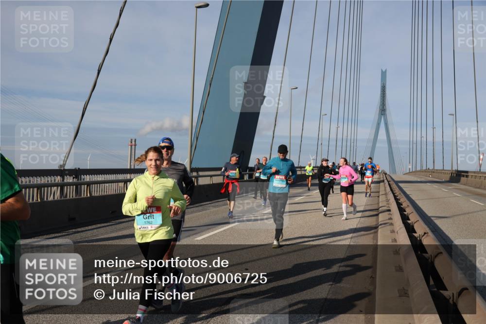 03.10.2025 - Köhlbrandbrückenlauf Julia Fischer http://msf.ph/oto/9006725 03.10.2025 09:57:07 Position 2 1762 meine-sportfotos.de