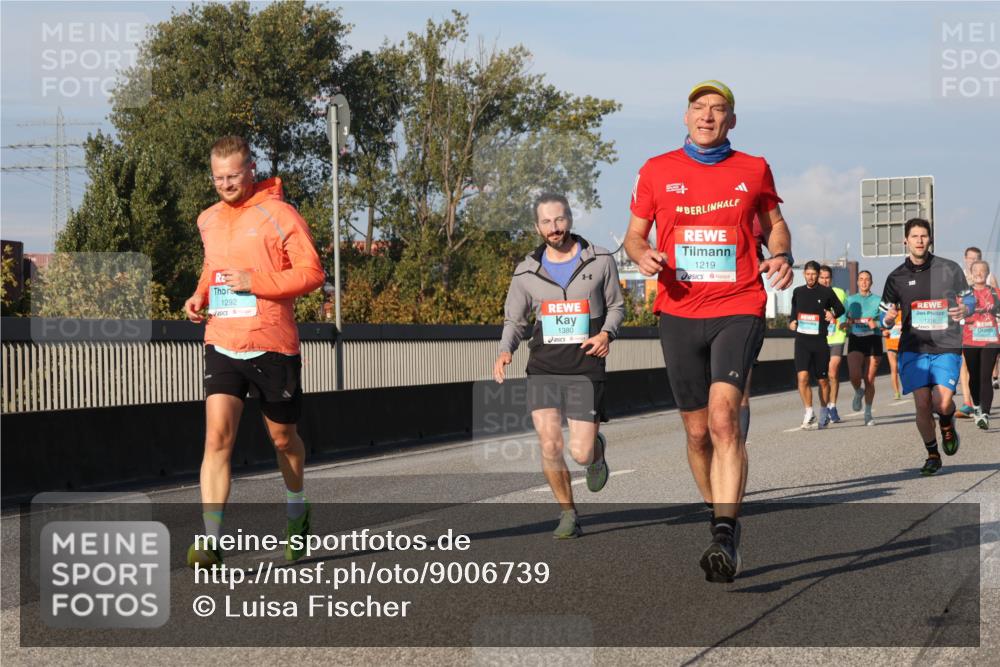 03.10.2025 - Köhlbrandbrückenlauf Luisa Fischer http://msf.ph/oto/9006739 03.10.2025 10:48:31 Position 3 1292, 1380, 1219, 1316 meine-sportfotos.de