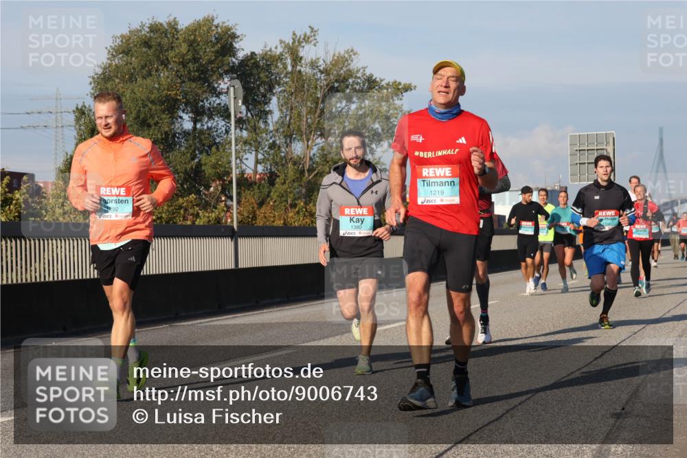 03.10.2025 - Köhlbrandbrückenlauf Luisa Fischer http://msf.ph/oto/9006743 03.10.2025 10:48:31 Position 3 1380, 1219, 1316 meine-sportfotos.de