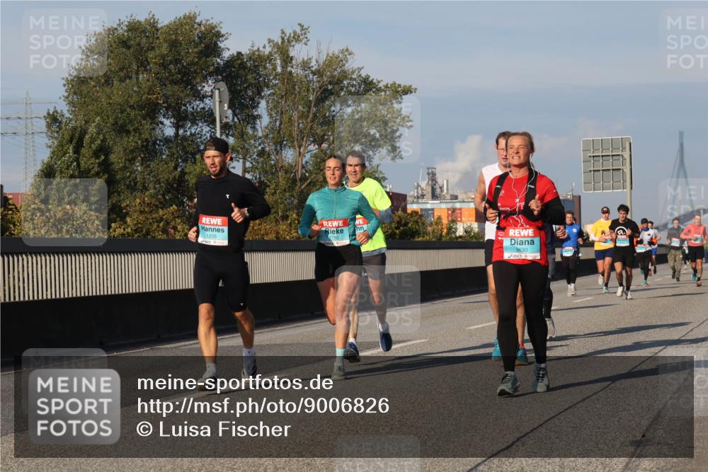 03.10.2025 - Köhlbrandbrückenlauf Luisa Fischer http://msf.ph/oto/9006826 03.10.2025 10:48:36 Position 3 1205, 3630 meine-sportfotos.de