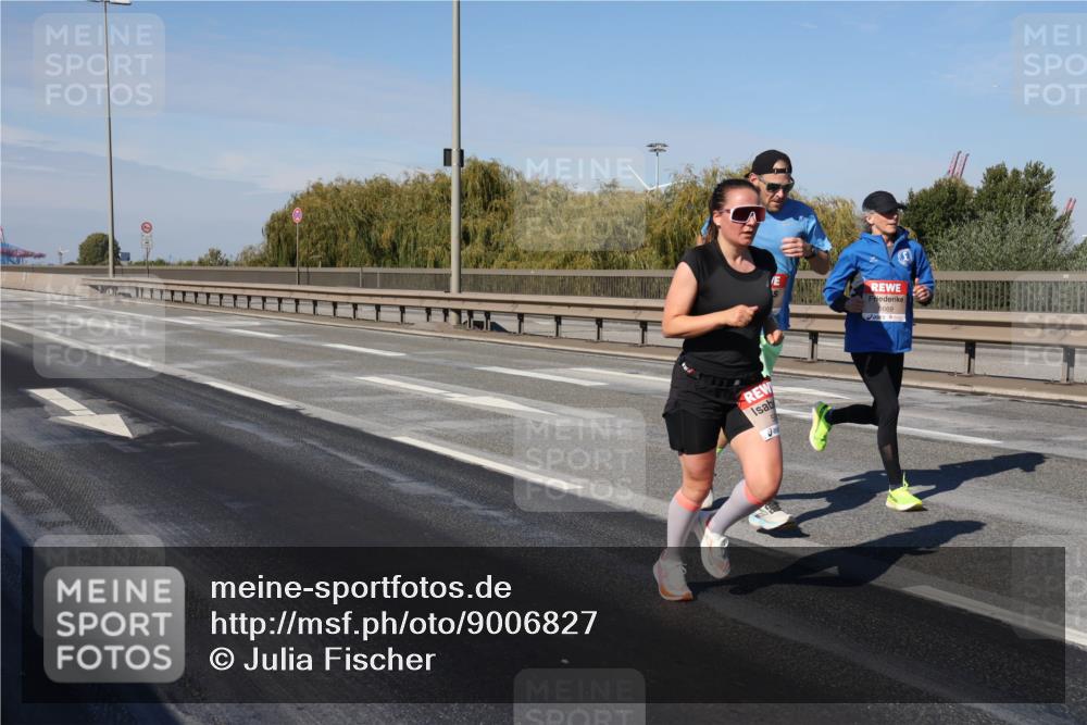 03.10.2025 - Köhlbrandbrückenlauf Julia Fischer http://msf.ph/oto/9006827 03.10.2025 12:45:10 Position 3 5669 meine-sportfotos.de