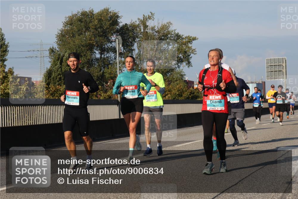 03.10.2025 - Köhlbrandbrückenlauf Luisa Fischer http://msf.ph/oto/9006834 03.10.2025 10:48:37 Position 3 1205, 1280, 1182, 3630, 2843 meine-sportfotos.de
