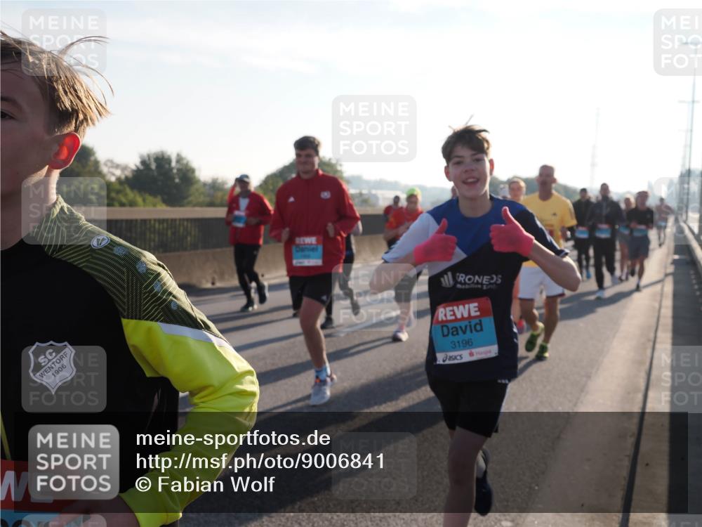 03.10.2025 - Köhlbrandbrückenlauf Fabian Wolf http://msf.ph/oto/9006841 03.10.2025 09:19:51 Position 3 1906, 3196 meine-sportfotos.de