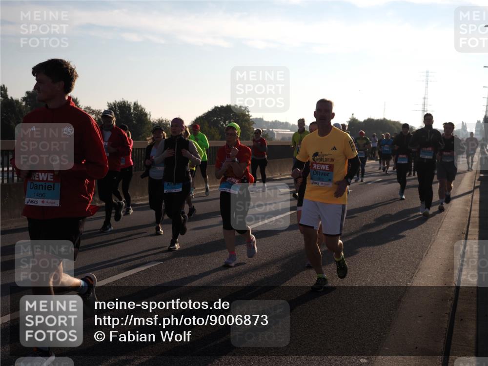 03.10.2025 - Köhlbrandbrückenlauf Fabian Wolf http://msf.ph/oto/9006873 03.10.2025 09:19:52 Position 3 1456, 1922 meine-sportfotos.de