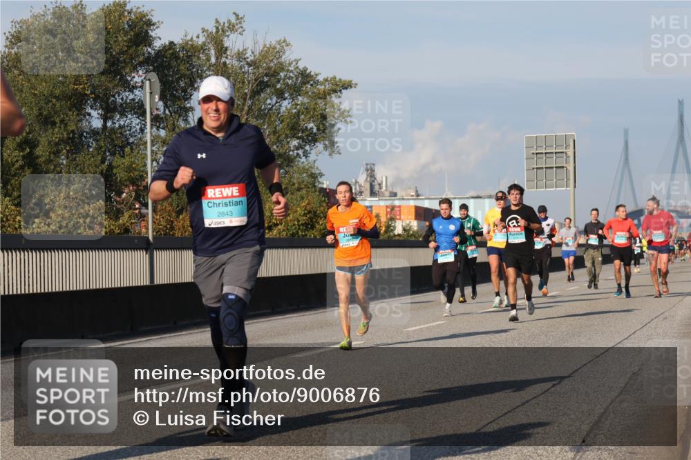 03.10.2025 - Köhlbrandbrückenlauf Luisa Fischer http://msf.ph/oto/9006876 03.10.2025 10:48:39 Position 3 2843 meine-sportfotos.de