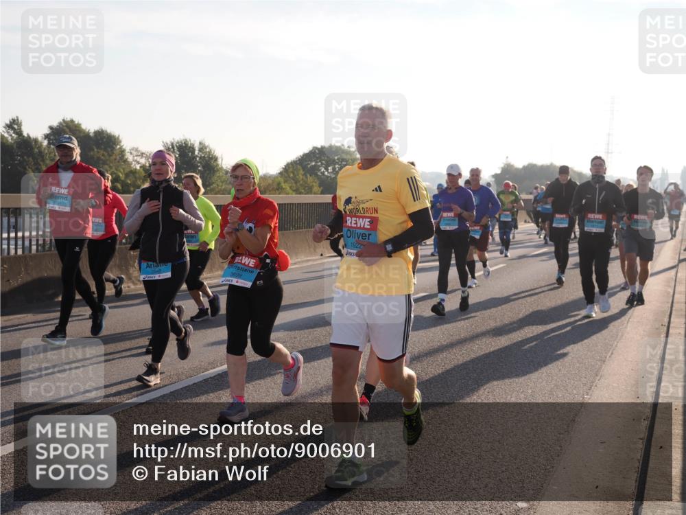 03.10.2025 - Köhlbrandbrückenlauf Fabian Wolf http://msf.ph/oto/9006901 03.10.2025 09:19:53 Position 3 2949, 3699, 1922 meine-sportfotos.de