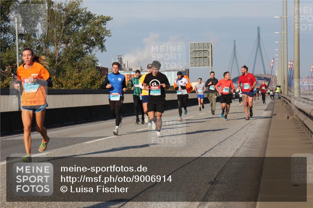 03.10.2025 - Köhlbrandbrückenlauf Luisa Fischer http://msf.ph/oto/9006914 03.10.2025 10:48:41 Position 3 2849 meine-sportfotos.de