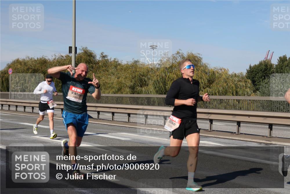 03.10.2025 - Köhlbrandbrückenlauf Julia Fischer http://msf.ph/oto/9006920 03.10.2025 12:45:35 Position 3 4654, 4248 meine-sportfotos.de