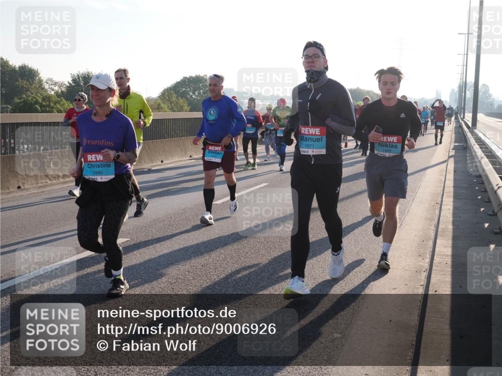 03.10.2025 - Köhlbrandbrückenlauf Fabian Wolf http://msf.ph/oto/9006926 03.10.2025 09:19:55 Position 3 1871, 1402, 2986 meine-sportfotos.de