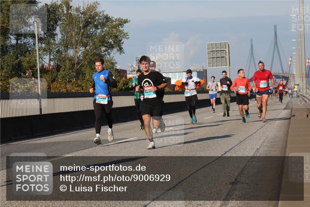 03.10.2025 - Köhlbrandbrückenlauf Luisa Fischer http://msf.ph/oto/9006929 03.10.2025 10:48:42 Position 3 2901 meine-sportfotos.de