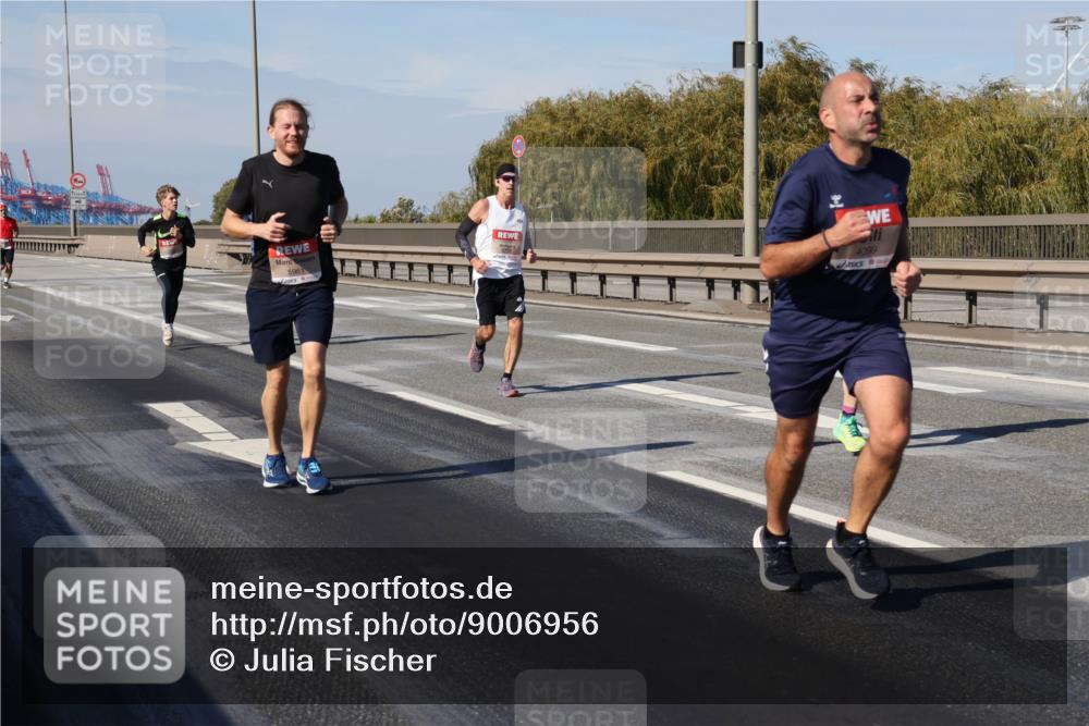 03.10.2025 - Köhlbrandbrückenlauf Julia Fischer http://msf.ph/oto/9006956 03.10.2025 12:45:41 Position 3 5961, 4099 meine-sportfotos.de