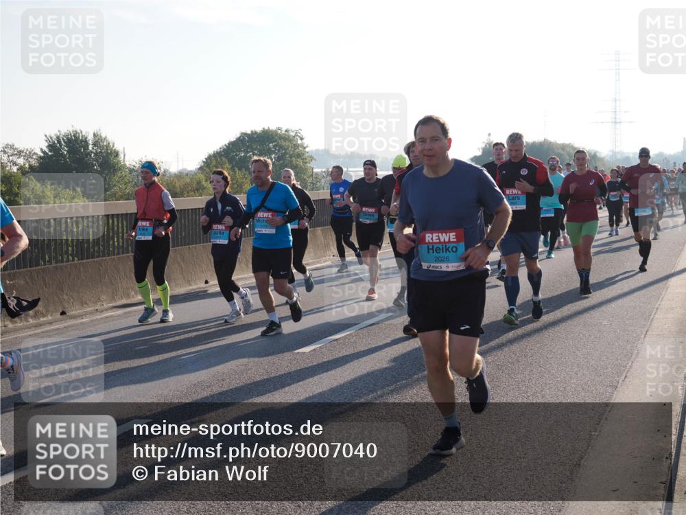 03.10.2025 - Köhlbrandbrückenlauf Fabian Wolf http://msf.ph/oto/9007040 03.10.2025 09:19:59 Position 3 2026 meine-sportfotos.de