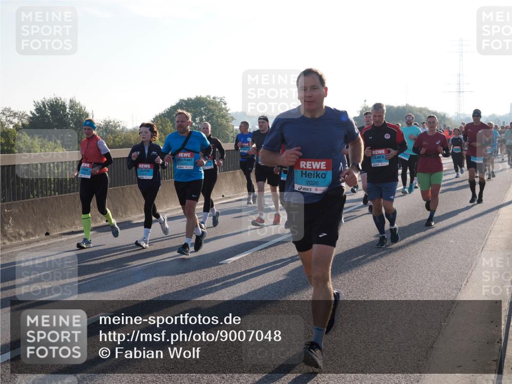 03.10.2025 - Köhlbrandbrückenlauf Fabian Wolf http://msf.ph/oto/9007048 03.10.2025 09:19:59 Position 3 2026 meine-sportfotos.de