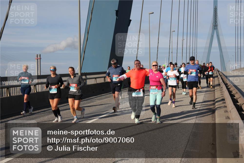 03.10.2025 - Köhlbrandbrückenlauf Julia Fischer http://msf.ph/oto/9007060 03.10.2025 09:58:24 Position 2 1436 meine-sportfotos.de