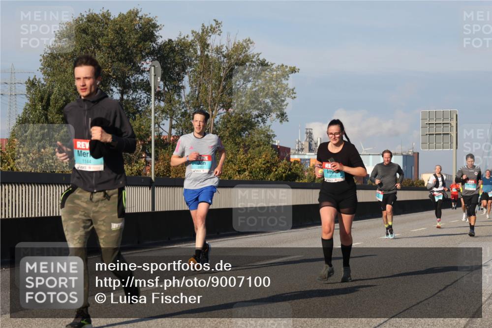 03.10.2025 - Köhlbrandbrückenlauf Luisa Fischer http://msf.ph/oto/9007100 03.10.2025 10:48:51 Position 3 1144, 2857, 3316 meine-sportfotos.de