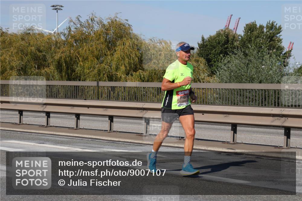 03.10.2025 - Köhlbrandbrückenlauf Julia Fischer http://msf.ph/oto/9007107 03.10.2025 12:46:11 Position 3 5967 meine-sportfotos.de
