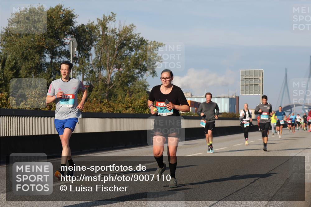 03.10.2025 - Köhlbrandbrückenlauf Luisa Fischer http://msf.ph/oto/9007110 03.10.2025 10:48:52 Position 3 2857, 3316 meine-sportfotos.de