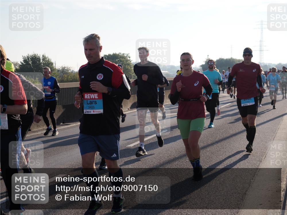 03.10.2025 - Köhlbrandbrückenlauf Fabian Wolf http://msf.ph/oto/9007150 03.10.2025 09:20:02 Position 3 3405, 1195 meine-sportfotos.de