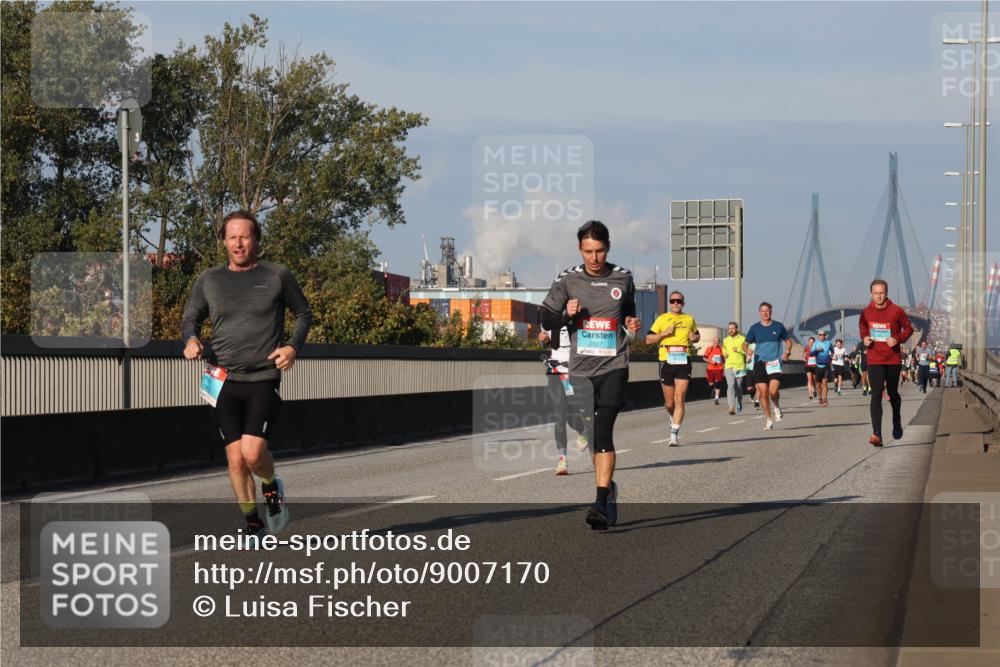 03.10.2025 - Köhlbrandbrückenlauf Luisa Fischer http://msf.ph/oto/9007170 03.10.2025 10:48:55 Position 3 2587 meine-sportfotos.de