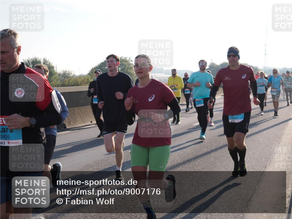 03.10.2025 - Köhlbrandbrückenlauf Fabian Wolf http://msf.ph/oto/9007176 03.10.2025 09:20:02 Position 3 1910, 3405, 1195 meine-sportfotos.de