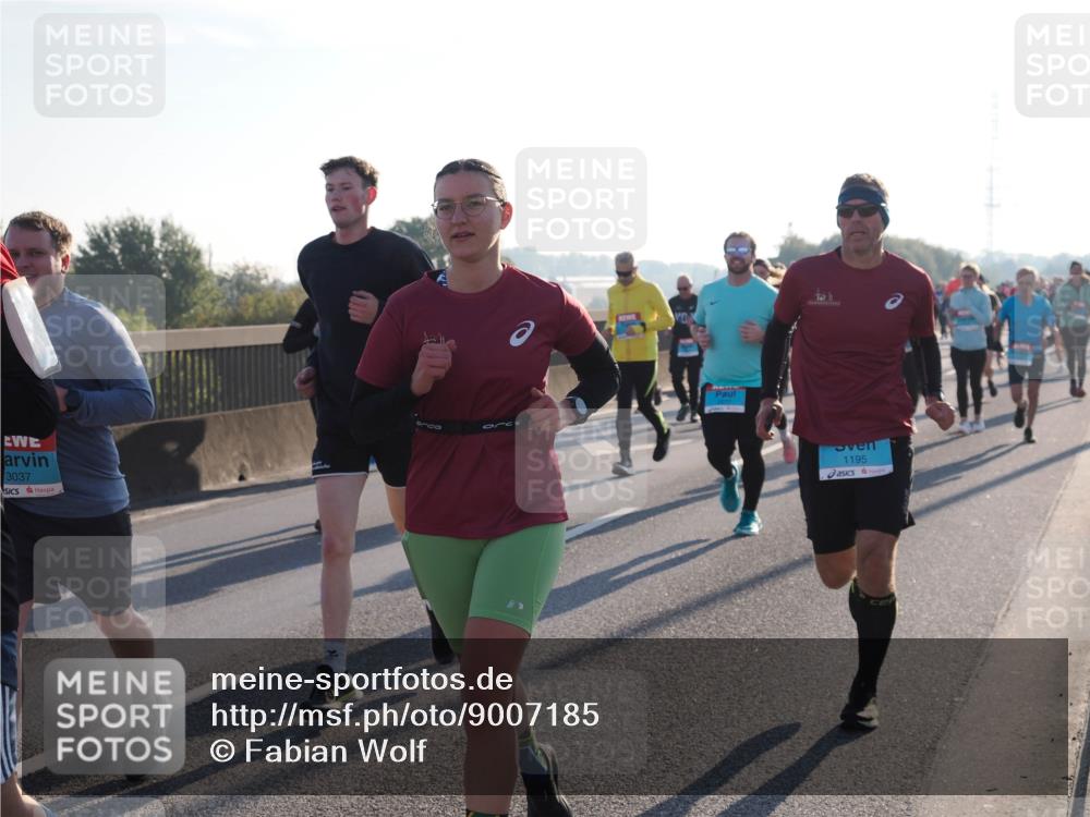 03.10.2025 - Köhlbrandbrückenlauf Fabian Wolf http://msf.ph/oto/9007185 03.10.2025 09:20:02 Position 3 3037, 1195 meine-sportfotos.de