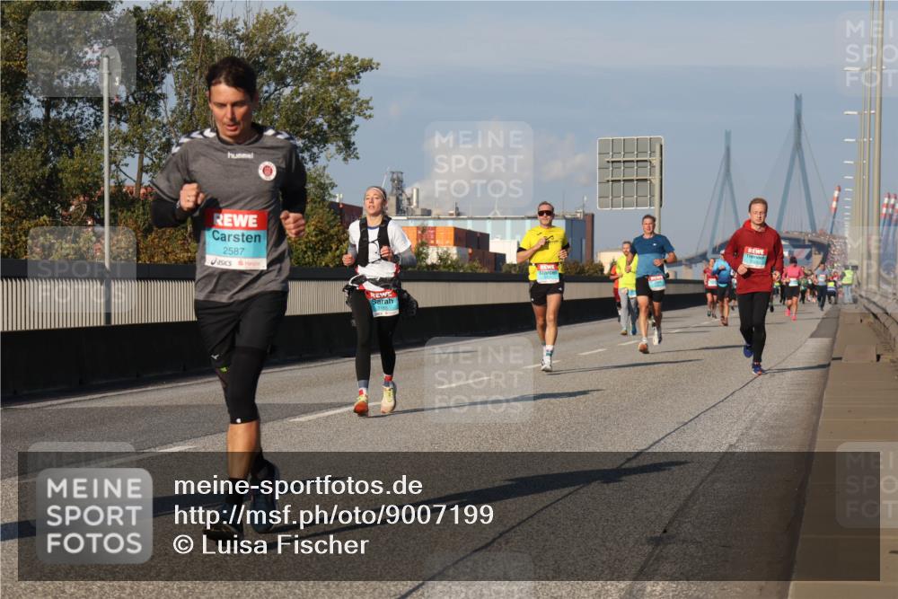 03.10.2025 - Köhlbrandbrückenlauf Luisa Fischer http://msf.ph/oto/9007199 03.10.2025 10:48:57 Position 3 2587 meine-sportfotos.de