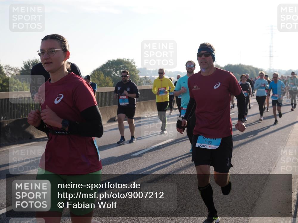 03.10.2025 - Köhlbrandbrückenlauf Fabian Wolf http://msf.ph/oto/9007212 03.10.2025 09:20:03 Position 3 1195 meine-sportfotos.de