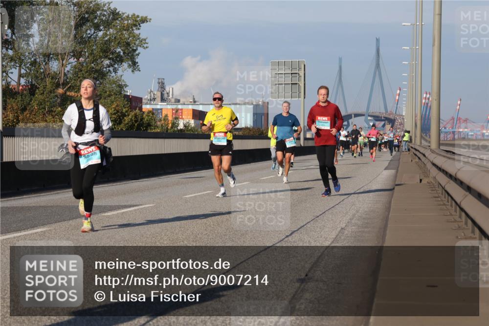 03.10.2025 - Köhlbrandbrückenlauf Luisa Fischer http://msf.ph/oto/9007214 03.10.2025 10:48:58 Position 3  meine-sportfotos.de