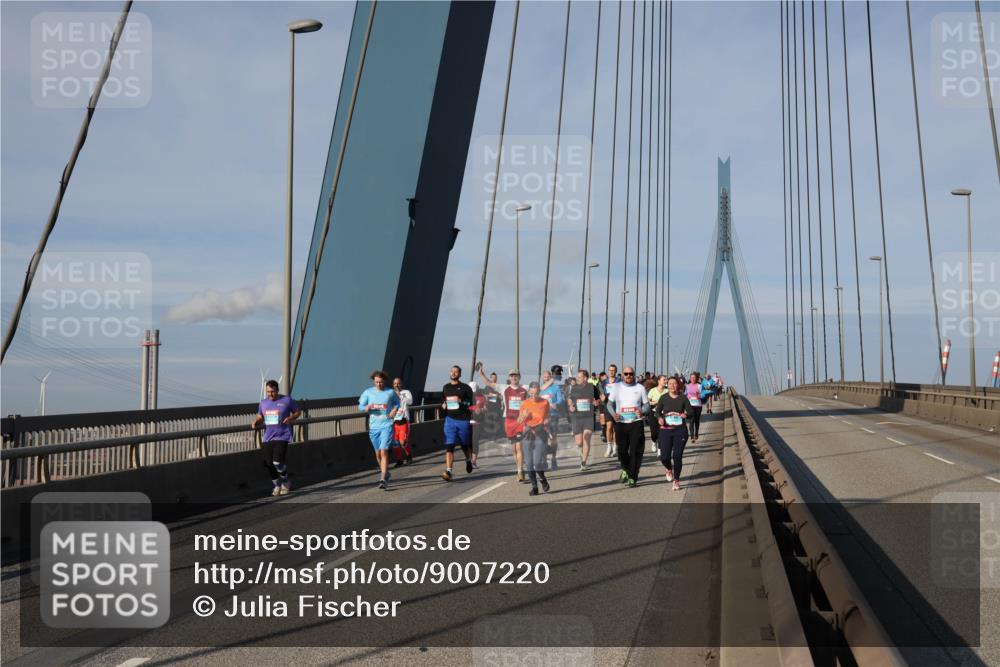 03.10.2025 - Köhlbrandbrückenlauf Julia Fischer http://msf.ph/oto/9007220 03.10.2025 09:59:02 Position 2  meine-sportfotos.de