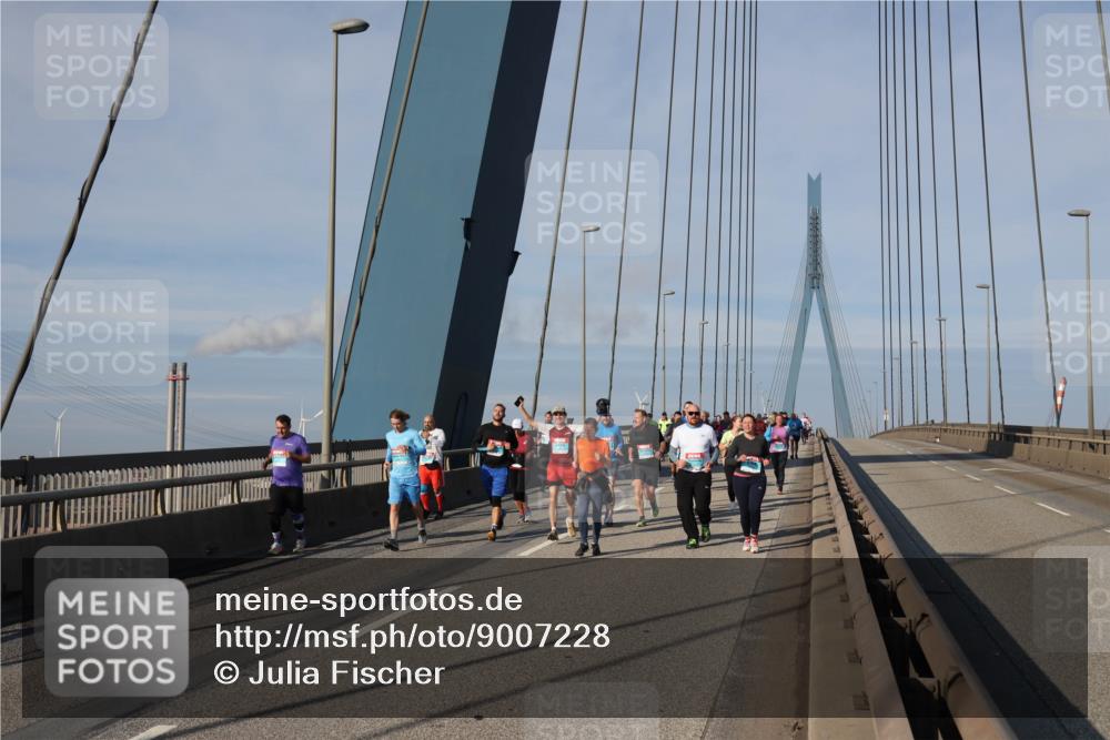 03.10.2025 - Köhlbrandbrückenlauf Julia Fischer http://msf.ph/oto/9007228 03.10.2025 09:59:02 Position 2  meine-sportfotos.de