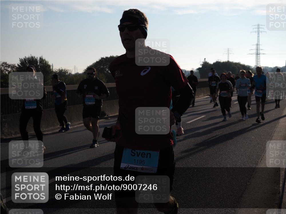 03.10.2025 - Köhlbrandbrückenlauf Fabian Wolf http://msf.ph/oto/9007246 03.10.2025 09:20:03 Position 3 1195 meine-sportfotos.de