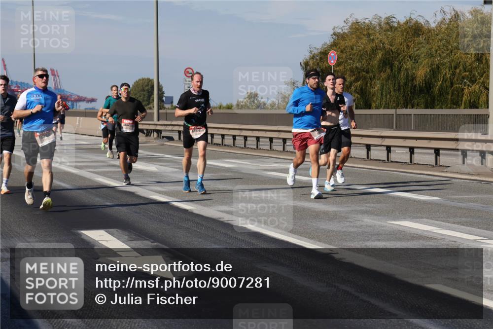 03.10.2025 - Köhlbrandbrückenlauf Julia Fischer http://msf.ph/oto/9007281 03.10.2025 12:46:57 Position 3 12, 5 meine-sportfotos.de