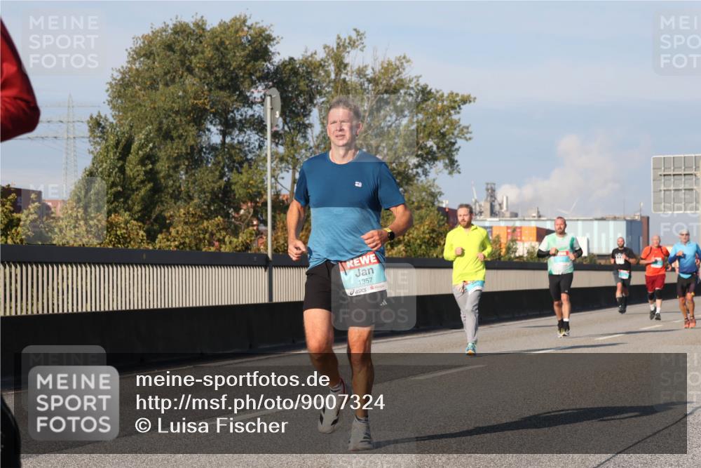 03.10.2025 - Köhlbrandbrückenlauf Luisa Fischer http://msf.ph/oto/9007324 03.10.2025 10:49:05 Position 3 1357 meine-sportfotos.de