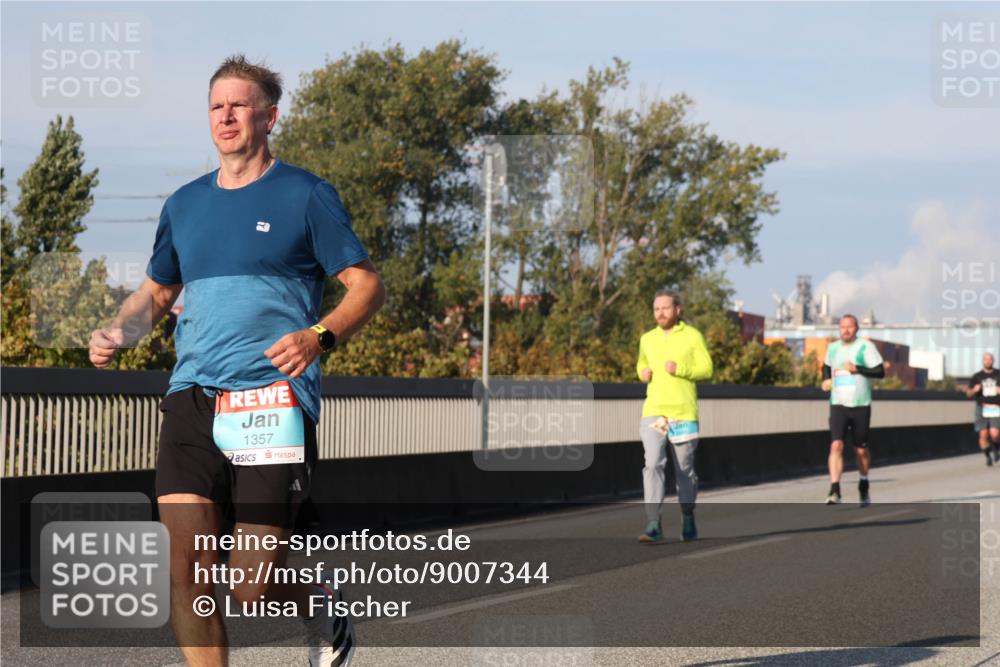03.10.2025 - Köhlbrandbrückenlauf Luisa Fischer http://msf.ph/oto/9007344 03.10.2025 10:49:06 Position 3 1357 meine-sportfotos.de