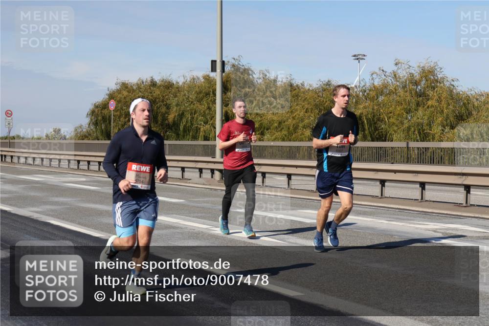 03.10.2025 - Köhlbrandbrückenlauf Julia Fischer http://msf.ph/oto/9007478 03.10.2025 12:47:30 Position 3 125, 5754 meine-sportfotos.de