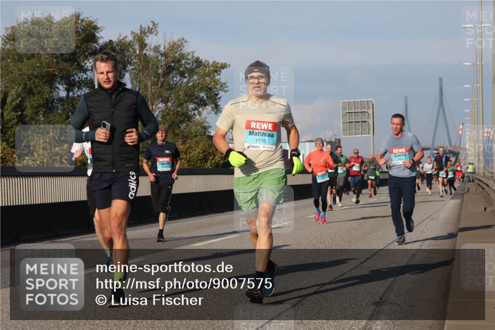 03.10.2025 - Köhlbrandbrückenlauf Luisa Fischer http://msf.ph/oto/9007575 03.10.2025 10:49:21 Position 3 1776, 3139 meine-sportfotos.de