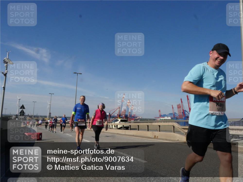 03.10.2025 - Köhlbrandbrückenlauf Matties Gatica Varas http://msf.ph/oto/9007634 03.10.2025 13:03:13 Position 2 5219 meine-sportfotos.de