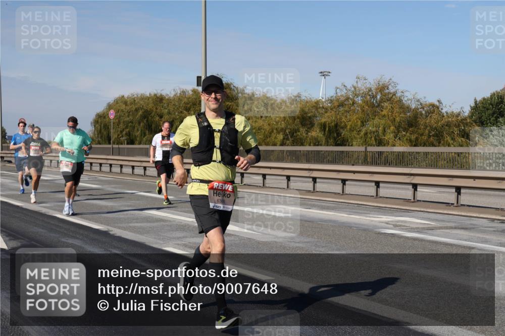 03.10.2025 - Köhlbrandbrückenlauf Julia Fischer http://msf.ph/oto/9007648 03.10.2025 12:48:02 Position 3 6368 meine-sportfotos.de