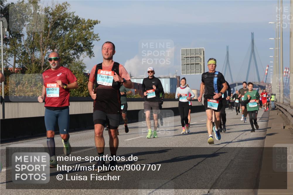 03.10.2025 - Köhlbrandbrückenlauf Luisa Fischer http://msf.ph/oto/9007707 03.10.2025 10:49:30 Position 3 2995, 1274 meine-sportfotos.de