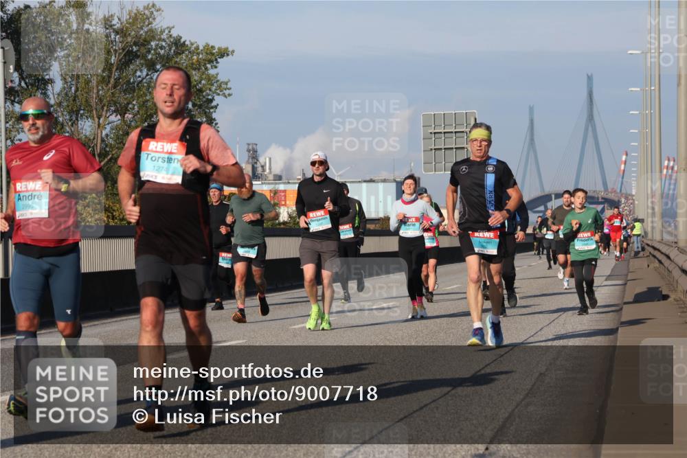 03.10.2025 - Köhlbrandbrückenlauf Luisa Fischer http://msf.ph/oto/9007718 03.10.2025 10:49:30 Position 3 2995, 1274 meine-sportfotos.de