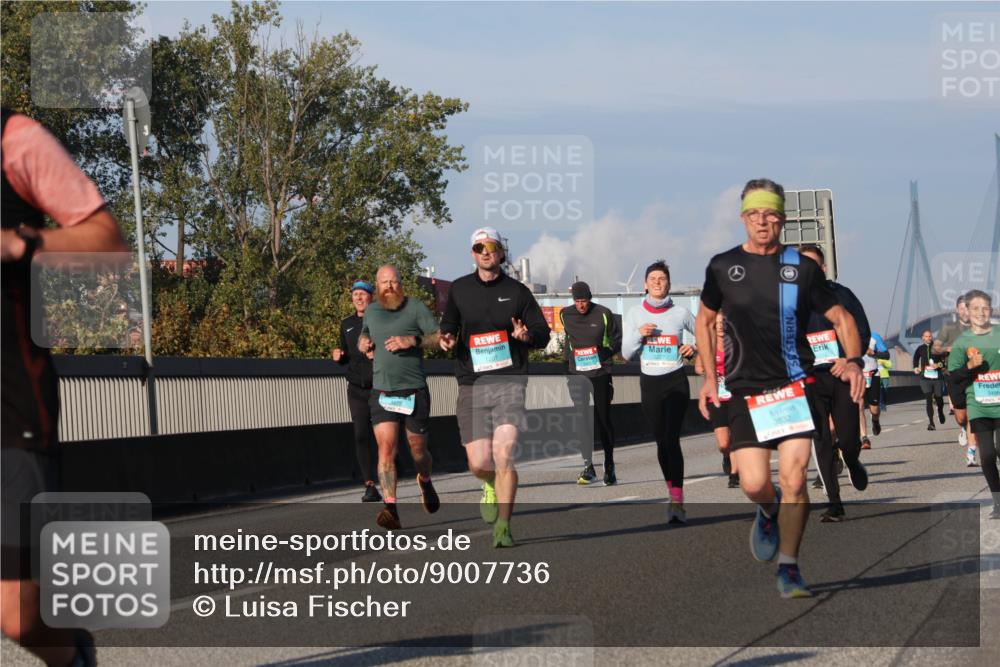 03.10.2025 - Köhlbrandbrückenlauf Luisa Fischer http://msf.ph/oto/9007736 03.10.2025 10:49:32 Position 3  meine-sportfotos.de