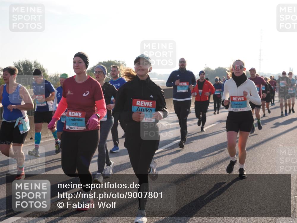 03.10.2025 - Köhlbrandbrückenlauf Fabian Wolf http://msf.ph/oto/9007801 03.10.2025 09:20:21 Position 3 1591, 17, 1124, 3723 meine-sportfotos.de