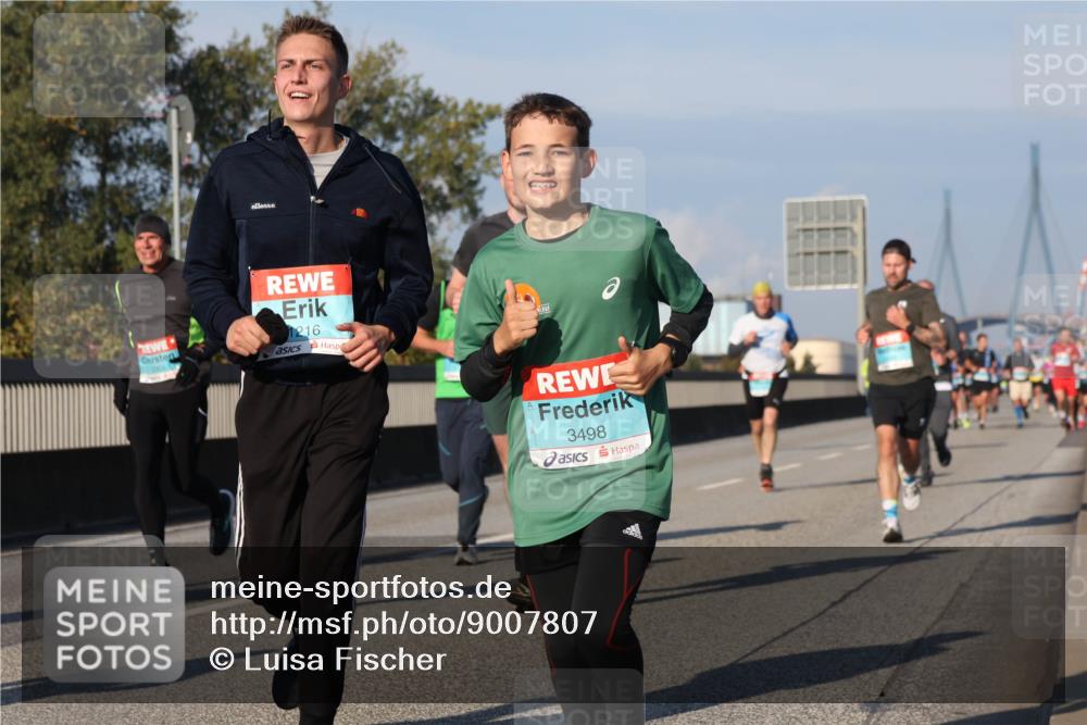 03.10.2025 - Köhlbrandbrückenlauf Luisa Fischer http://msf.ph/oto/9007807 03.10.2025 10:49:36 Position 3 1216, 3498 meine-sportfotos.de