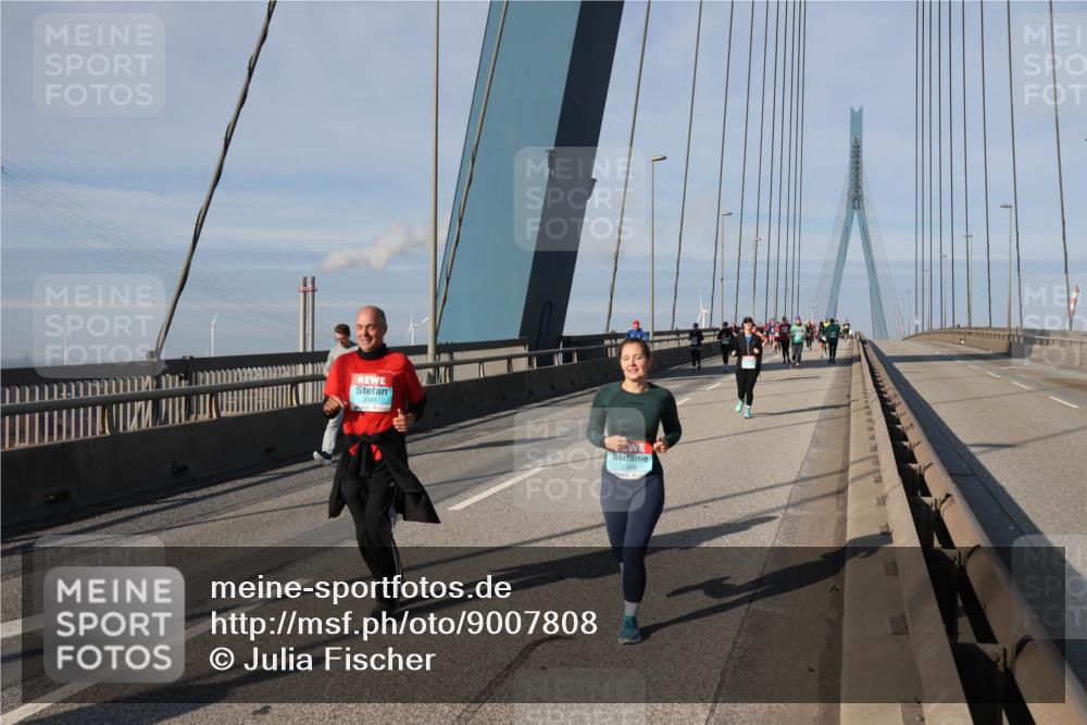 03.10.2025 - Köhlbrandbrückenlauf Julia Fischer http://msf.ph/oto/9007808 03.10.2025 10:01:25 Position 2 2388 meine-sportfotos.de