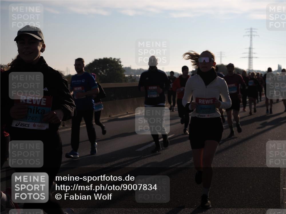 03.10.2025 - Köhlbrandbrückenlauf Fabian Wolf http://msf.ph/oto/9007834 03.10.2025 09:20:21 Position 3 1747, 3723 meine-sportfotos.de