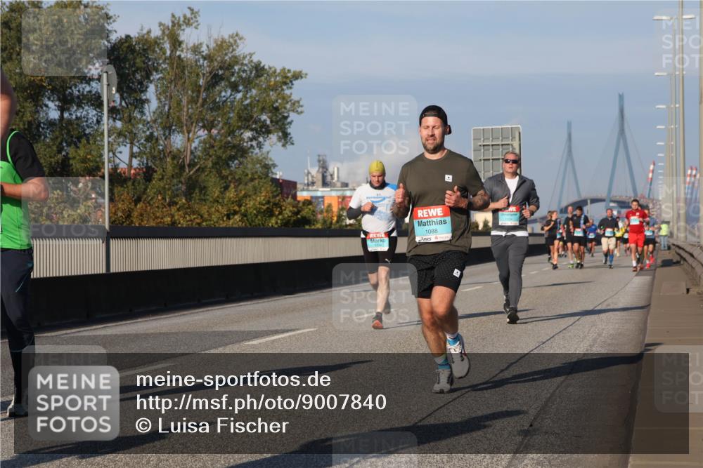 03.10.2025 - Köhlbrandbrückenlauf Luisa Fischer http://msf.ph/oto/9007840 03.10.2025 10:49:39 Position 3 1088 meine-sportfotos.de