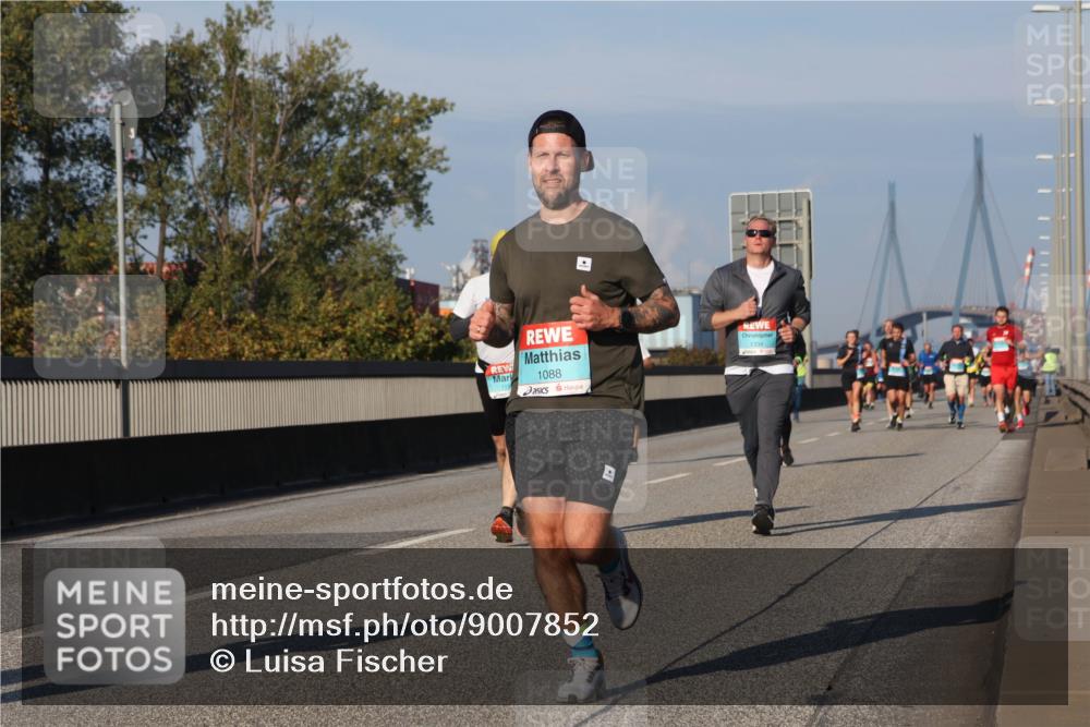 03.10.2025 - Köhlbrandbrückenlauf Luisa Fischer http://msf.ph/oto/9007852 03.10.2025 10:49:39 Position 3 1088, 1334 meine-sportfotos.de