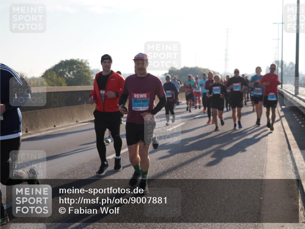 03.10.2025 - Köhlbrandbrückenlauf Fabian Wolf http://msf.ph/oto/9007881 03.10.2025 09:20:23 Position 3 2832 meine-sportfotos.de